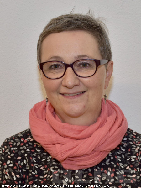 Schatzmeisterin: Sabine Wiedergrün